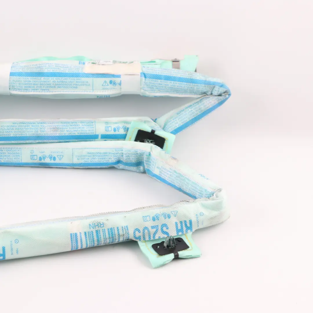 Modulo aria testa tetto laterale tendina destra per Mercedes W205 con numero di parte A2058601102 Mercedes W205 Modulo aria testa tetto laterale tendina destra - SKU A2058601102 - Numero di parte A2058601102