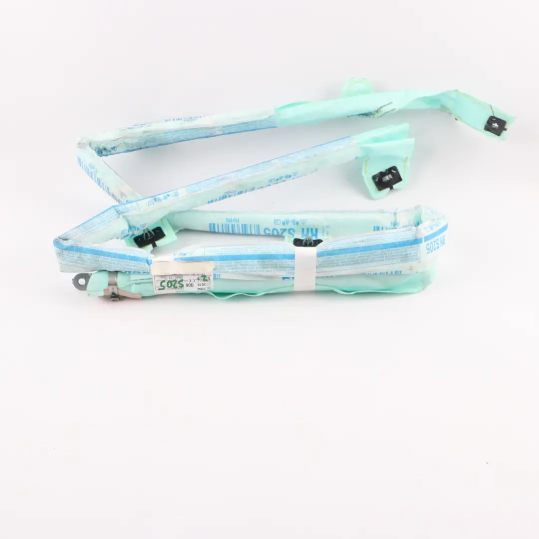 Modulo aria testa tetto laterale tendina destra per Mercedes W205 con numero di parte A2058601102 Mercedes W205 Modulo aria testa tetto laterale tendina destra - SKU A2058601102 - Numero di parte A2058601102