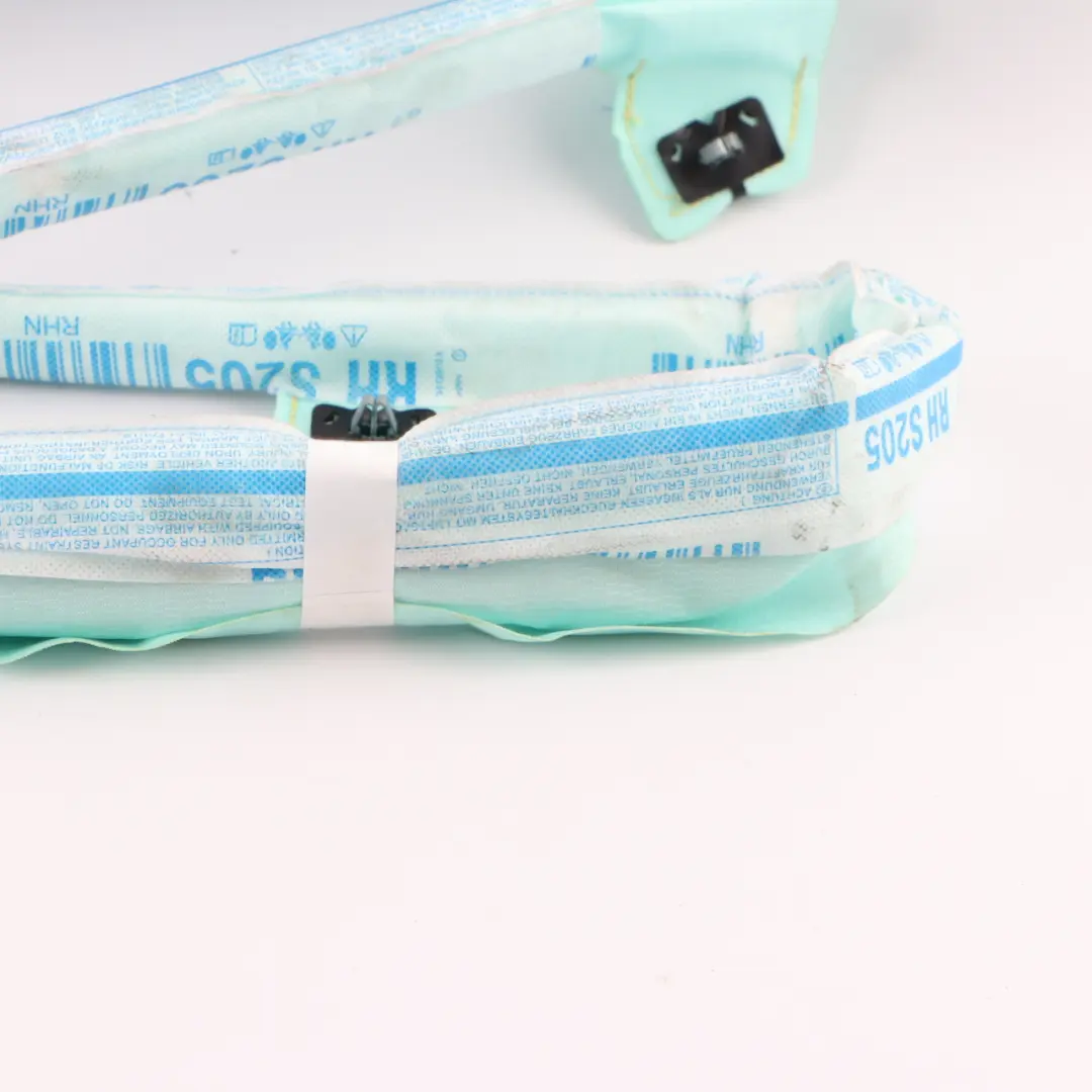 Head Air Module Roof Side Curtain Right O/S to Mercedes W205 with Part number A2058601102 Mercedes W205 Head Air Module Roof Side Curtain Right O/S - SKU A2058601102 - Part number A2058601102