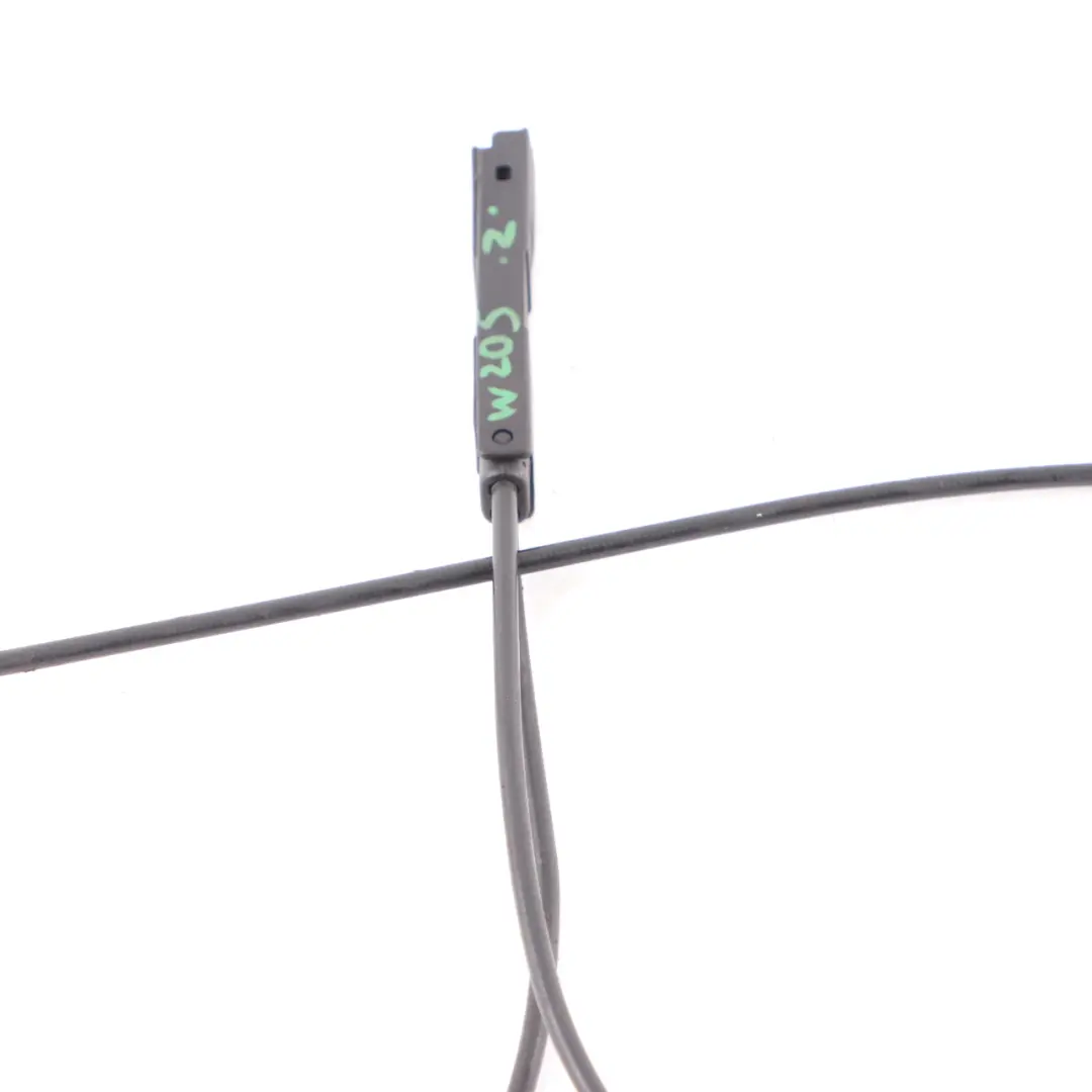 Capó Motor Liberación Cable de bloqueo de enlace para Mercedes W205 con número de pieza A2058800059 Mercedes W205 Capó Motor Liberación Cable de bloqueo de enlace - SKU A2058800059 - Número de pieza A2058800059