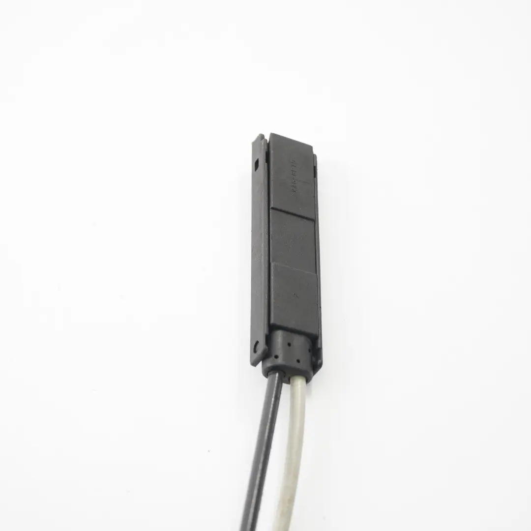 Capó Motor Liberación Cable de bloqueo de enlace para Mercedes W205 con número de pieza A2058801609 Mercedes W205 Capó Motor Liberación Cable de bloqueo de enlace - SKU A2058801609 - Número de pieza A2058801609