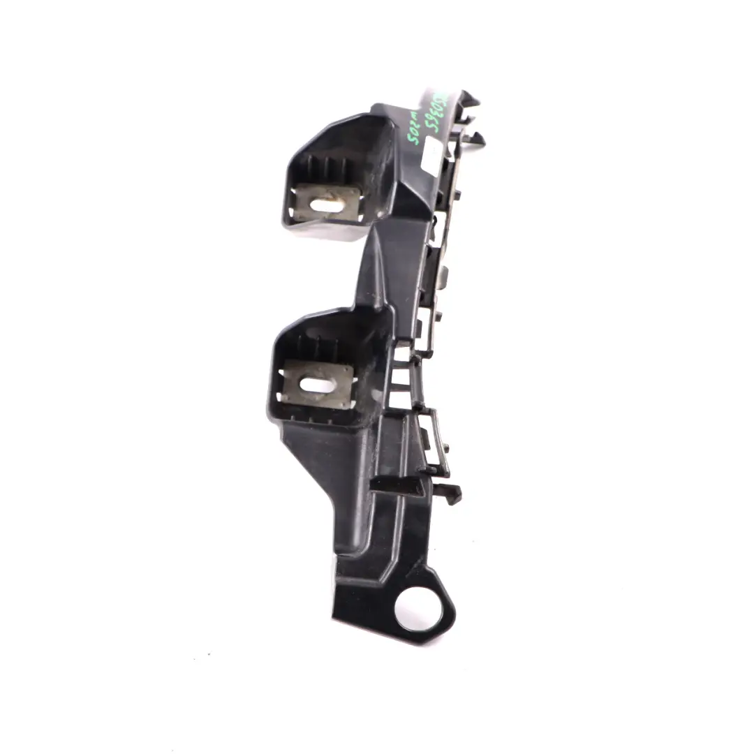 Staffa montaggio posteriore Supporto guida sinistra per Mercedes W205 con numero di parte A2058850365 Mercedes W205 Staffa montaggio posteriore Supporto guida sinistra - SKU A2058850365 - Numero di parte A2058850365