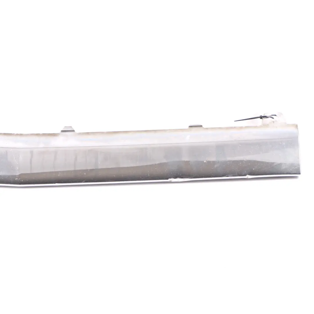 Mercedes W205 AMG Parachoques Delantero Moldura Cubierta Cromo - SKU A2058851574 - Número de pieza A2058851574