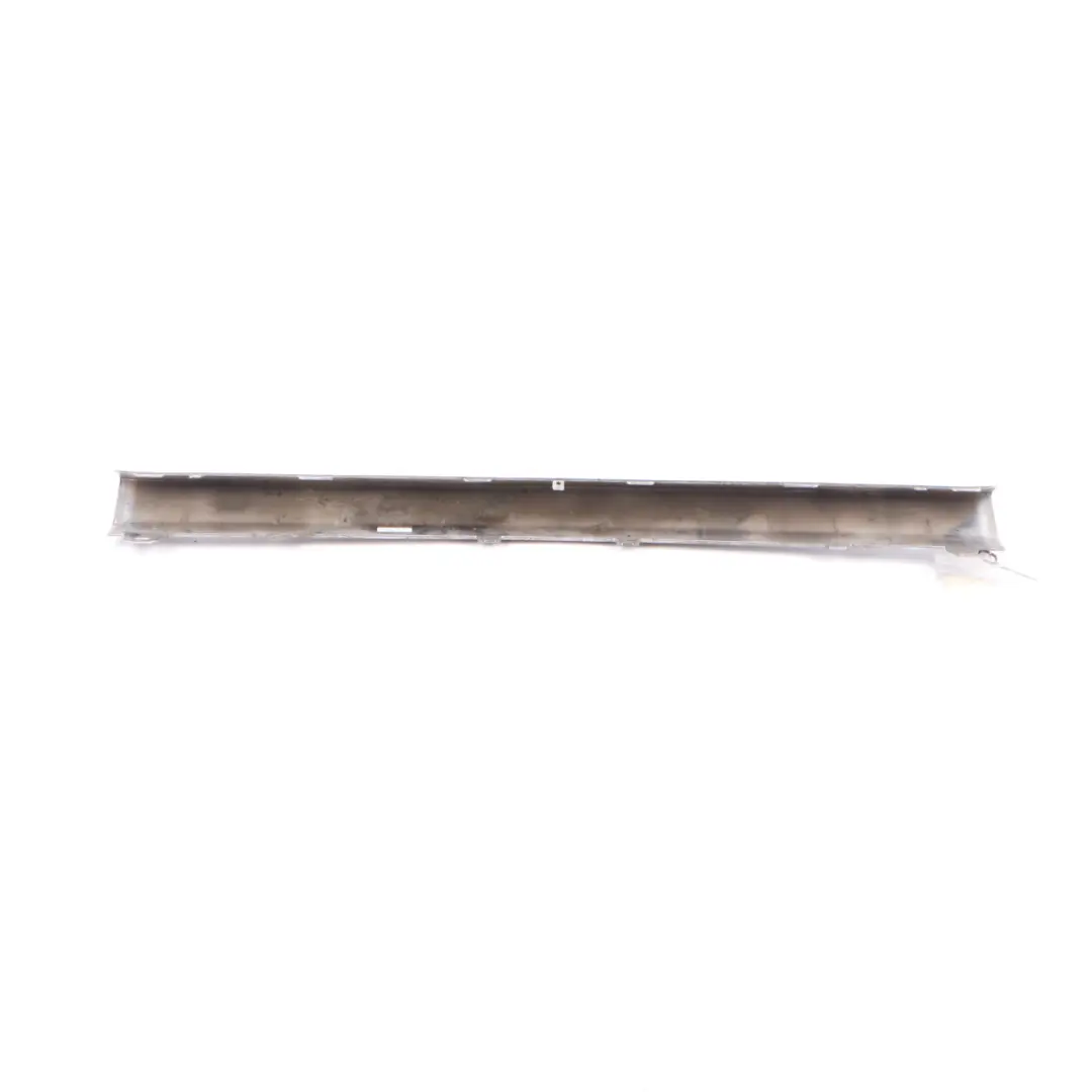Mercedes W205 AMG Parachoques Delantero Moldura Cubierta Cromo - SKU A2058851574 - Número de pieza A2058851574
