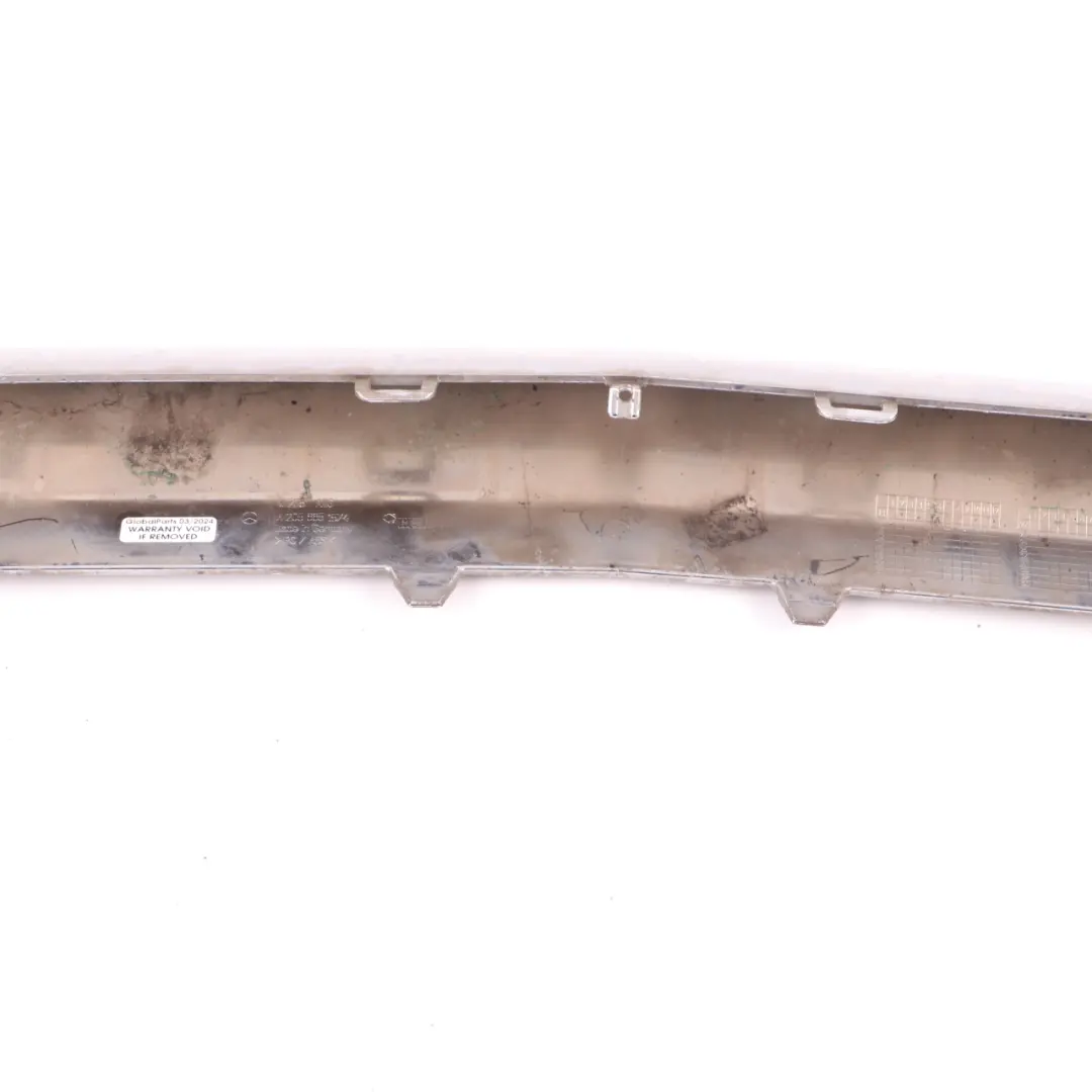 Mercedes W205 AMG Pare Chocs Avant Cache Moulure Inférieur Chromé - SKU A2058851574 - Numéro de pièce A2058851574