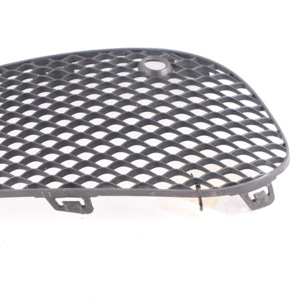 Mercedes W205 Pare chocs avant Grille inférieure gauche AMG Styling - SKU A2058852523 - Numéro de pièce A2058852523