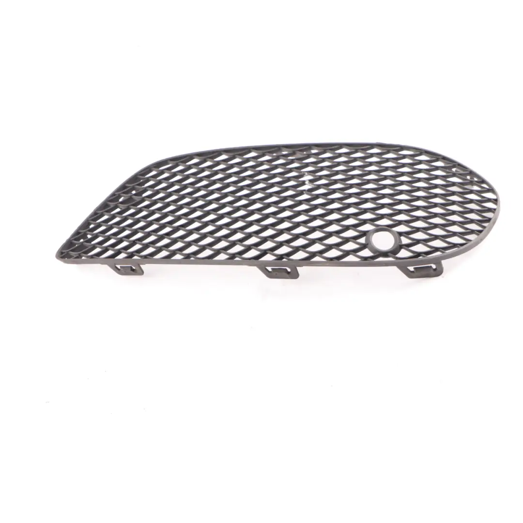 Mercedes W205 Pare chocs avant Grille inférieure droite AMG - SKU A2058852623 - Numéro de pièce A2058852623
