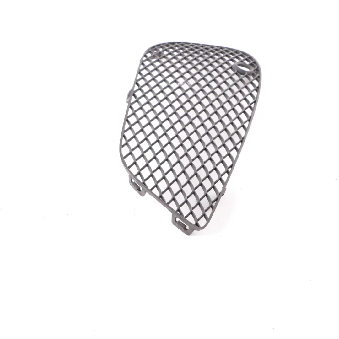 Mercedes W205 parachoques delantero inferior rejilla derecha AMG - SKU A2058852623 - Número de pieza A2058852623