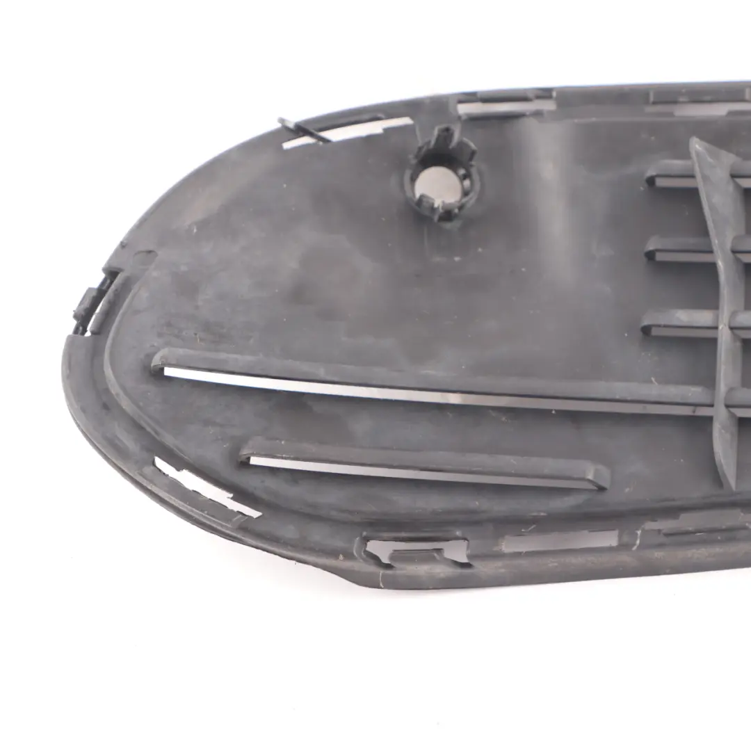 Mercedes W205 paraurti anteriore sinistro copertura griglia Pacchetto AMG - SKU A2058854023 - Numero di parte A2058854023