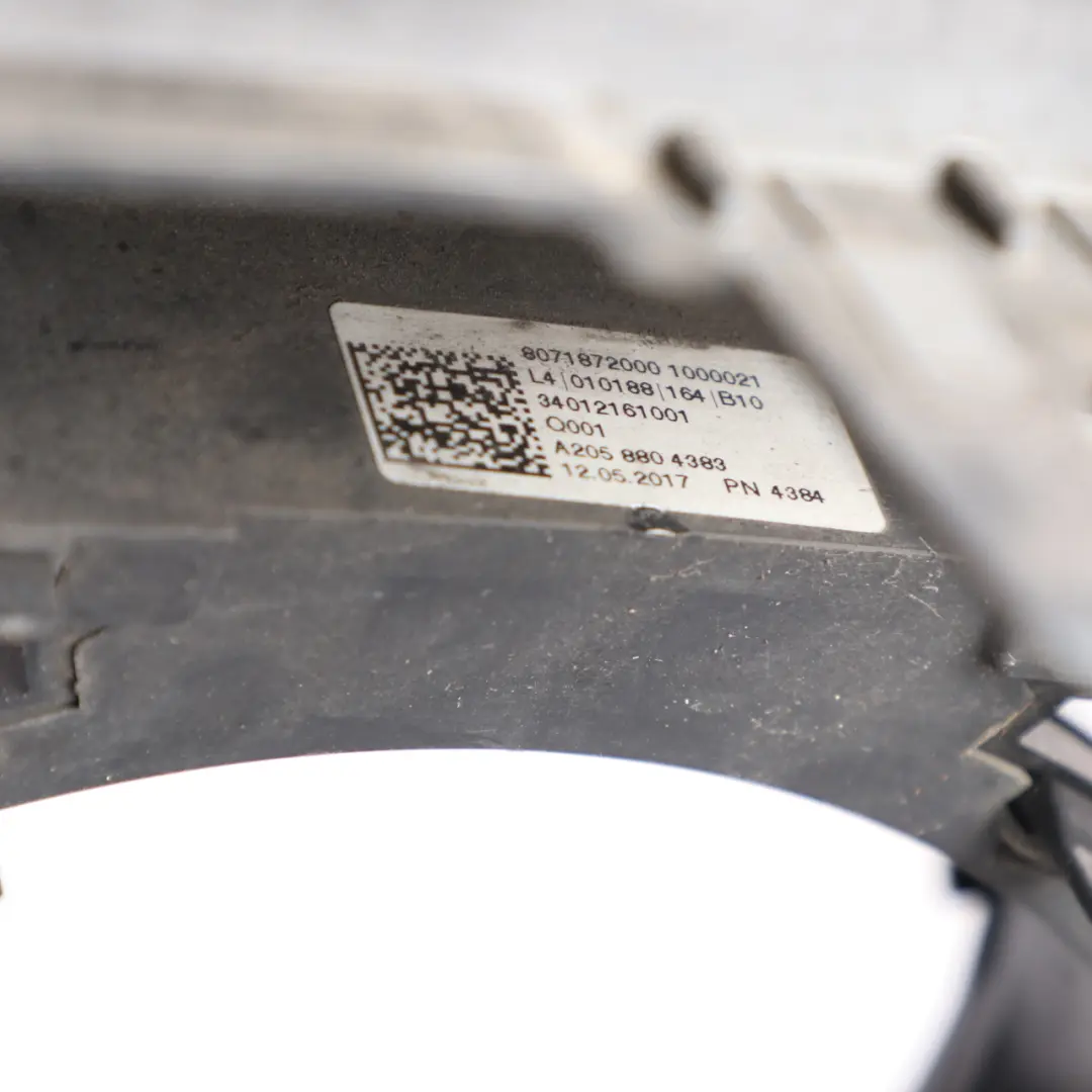 Mercedes W205 AMG Rejilla radiador Parachoques delantero Cubierta A2058800307 - SKU A2058881260 - Número de pieza A2058881260