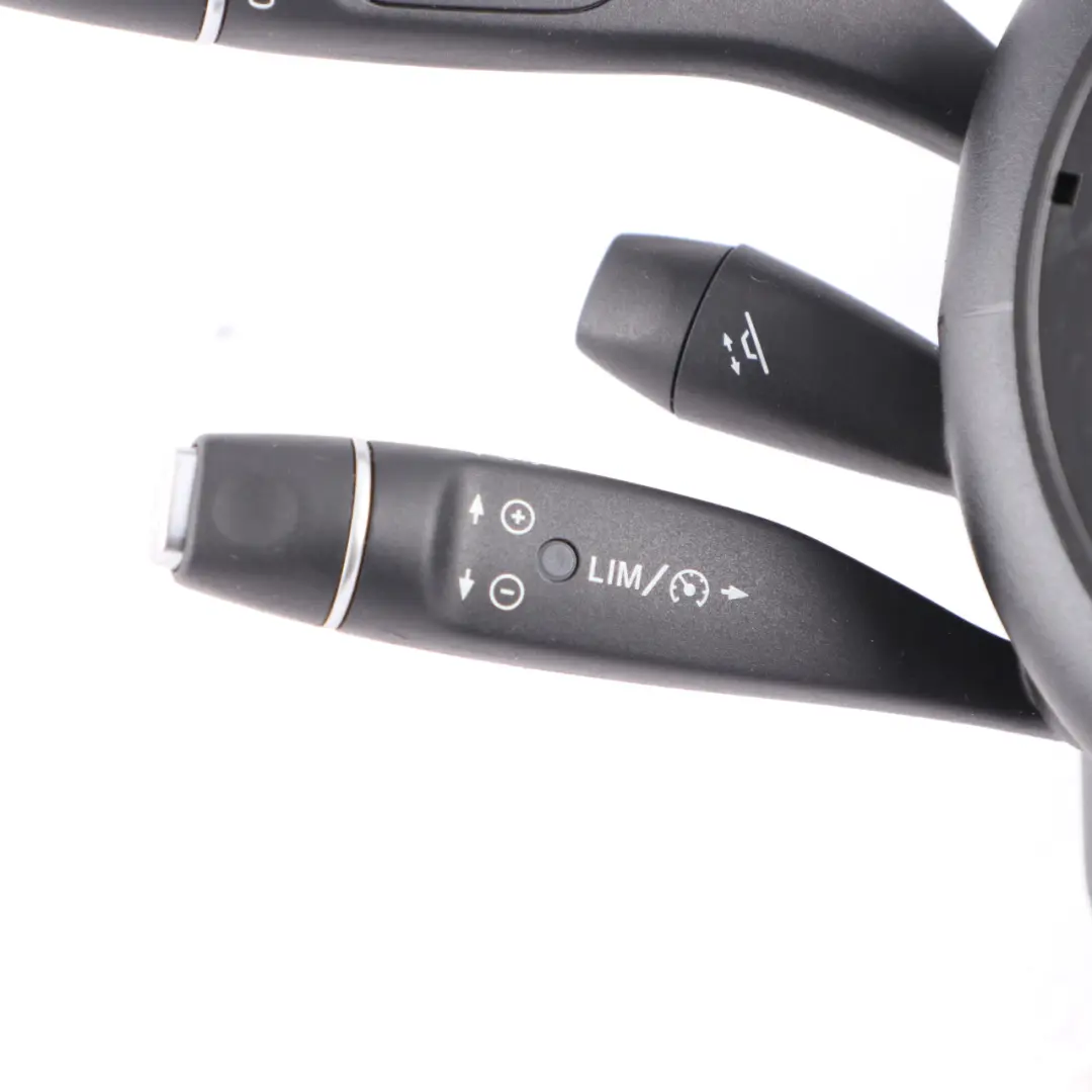 Lenkstockschalter Cluster Wischer Tempomat für Mercedes C205 mit Teilenummer A2059002123 Mercedes C205 Lenkstockschalter Cluster Wischer Tempomat - SKU A2059002123 - Teilenummer A2059002123