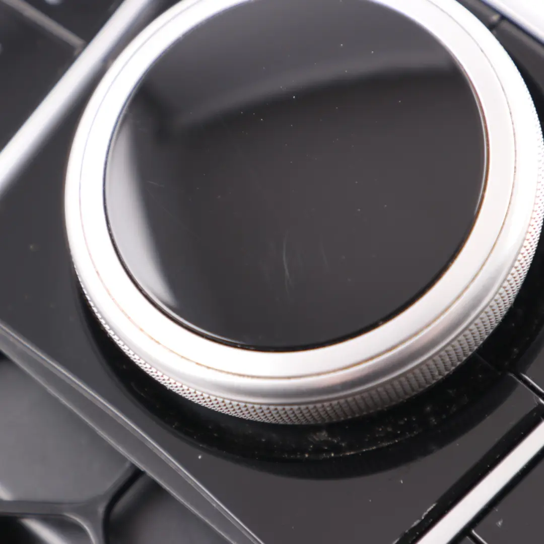 Radio Audio Comand Pulsante Di Controllo Manopola A2048707658 per Mercedes W204 con numero di parte A2059003544 Mercedes W204 Radio Audio Comand Pulsante Di Controllo Manopola A2048707658 - SKU A2059003544 - Numero di parte A2059003544