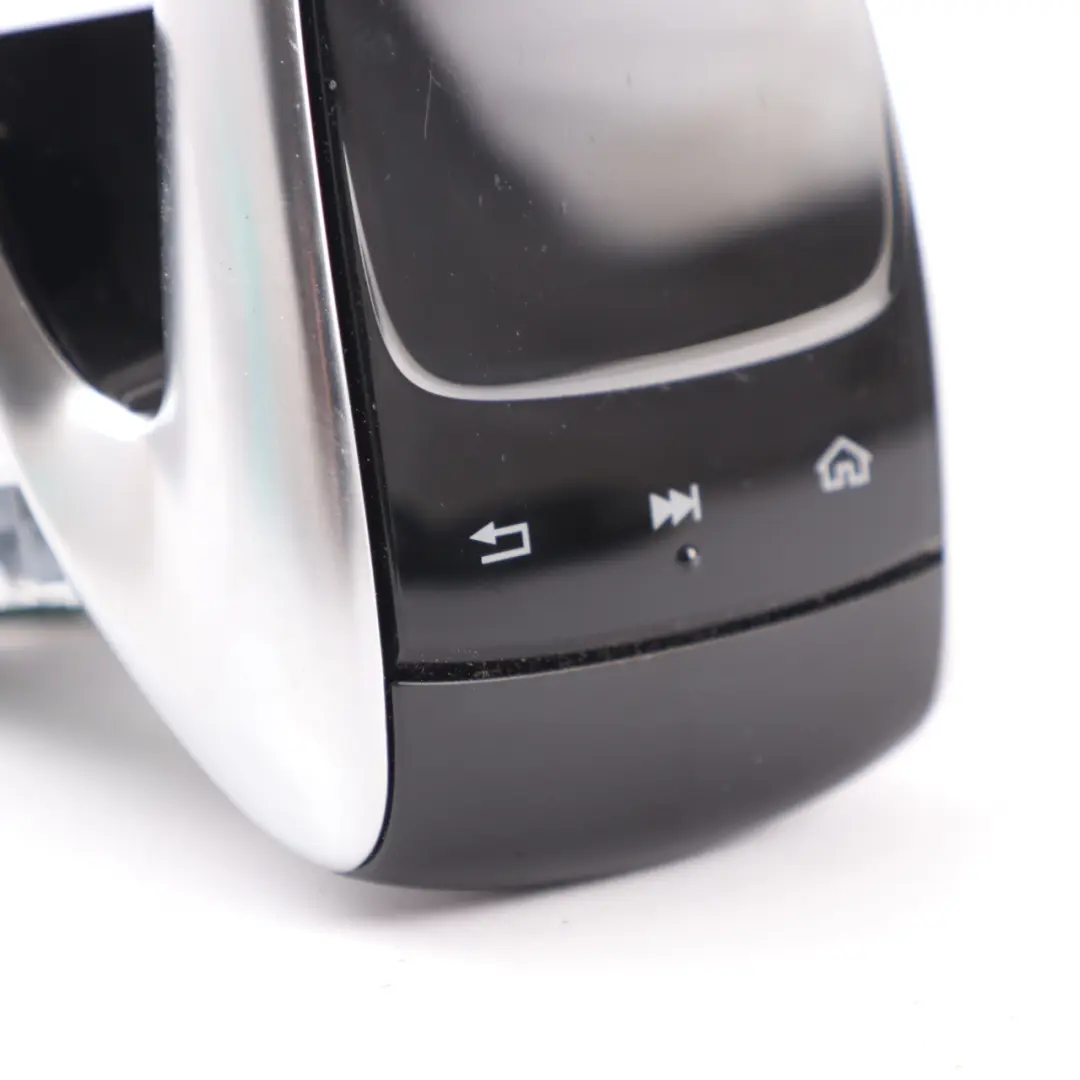 Centro Konsole Strumento Pannello Touchpad per Mercedes W205 con numero di parte A2059007046 Mercedes W205 Centro Konsole Strumento Pannello Touchpad - SKU A2059007046 - Numero di parte A2059007046