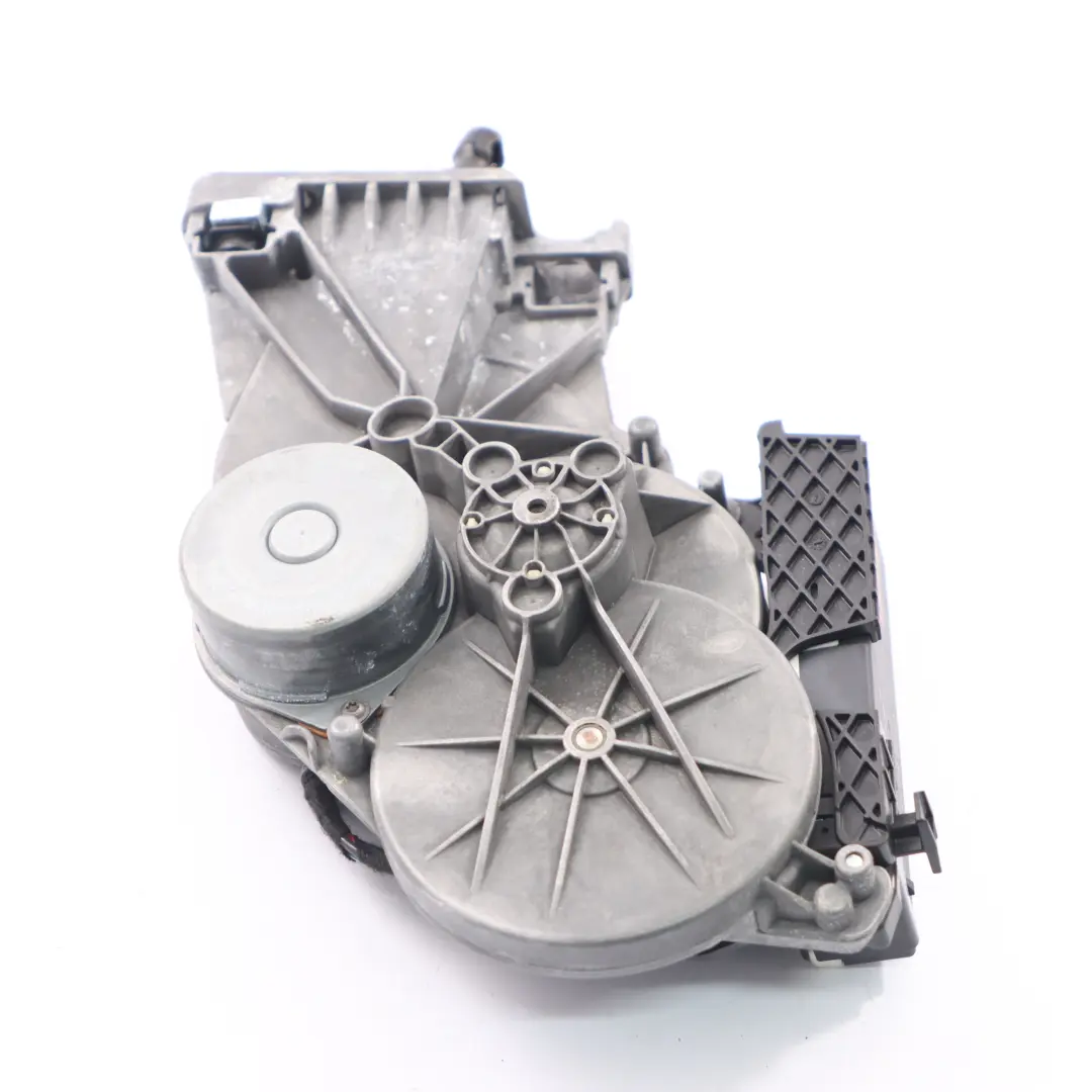 Motore Chiusura Automatica Mercedes S205 Estate X253 Coperchio Baule per con numero di parte A0997602601 Motore Chiusura Automatica Mercedes S205 Estate X253 Coperchio Baule - SKU A2059007218 - Numero di parte A0997602601