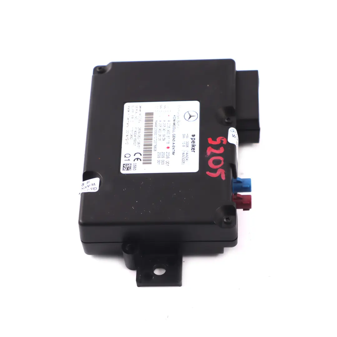 Telematics Module Mercedes W176 W205 W218 Communication Control Unit to with Part number A2059008118 Telematics Module Mercedes W176 W205 W218 Communication Control Unit - SKU A2059008118 - Part number A2059008118