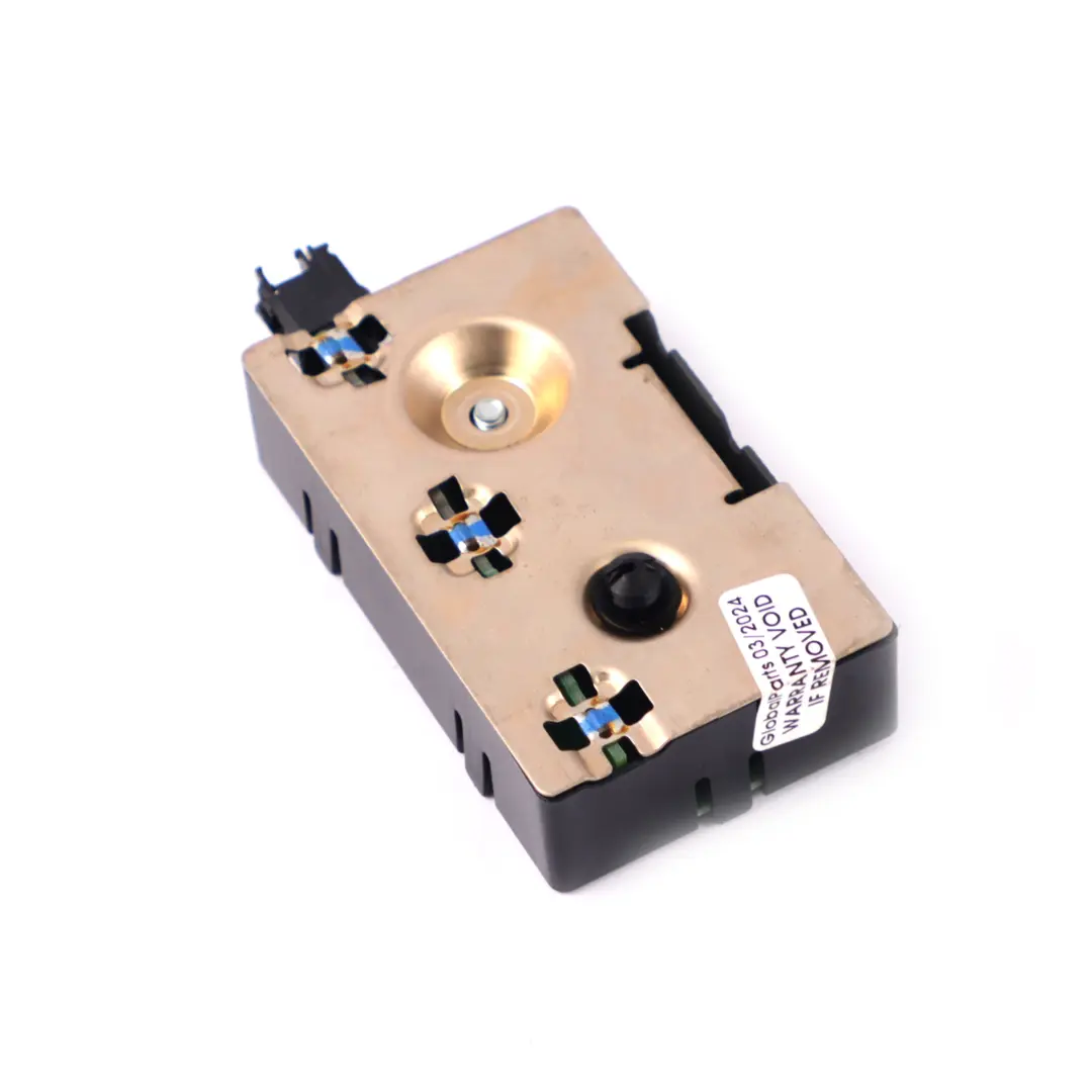 Antena Amplificador Módulo Mercedes W205 C238 X253 - SKU A2059051205 - Número de pieza A2059051205