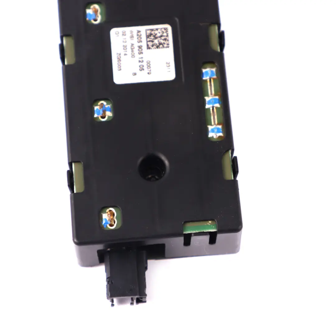 Antena Antenna Amplificatore Modulo per Mercedes W205 C238 X253 con numero di parte A2059051205 Mercedes W205 C238 X253 Antena Antenna Amplificatore Modulo - SKU A2059051205 - Numero di parte A2059051205