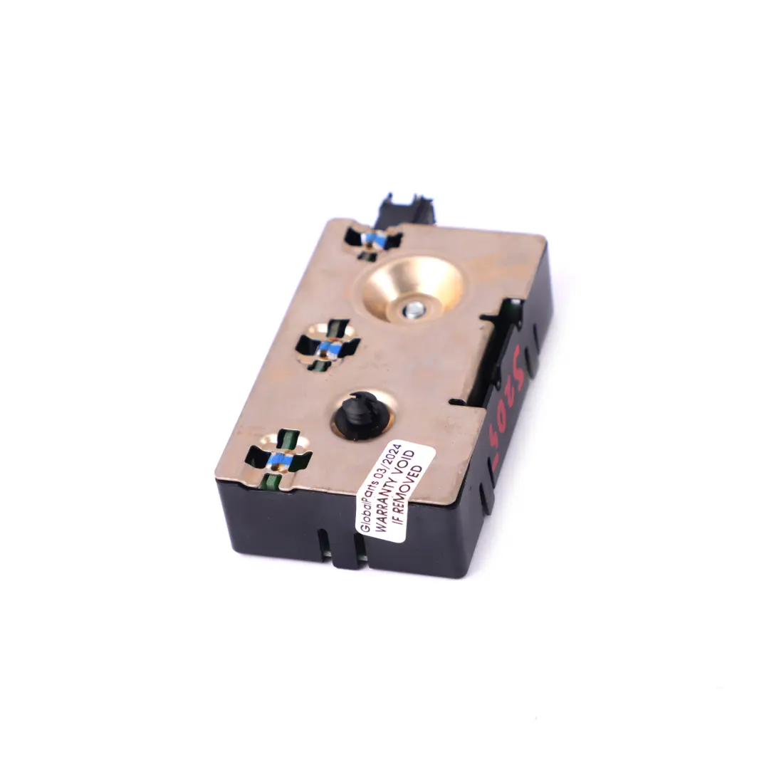 Antena Amplificador Módulo Mercedes W205 C238 X253 - SKU A2059051205 - Número de pieza A2059051205