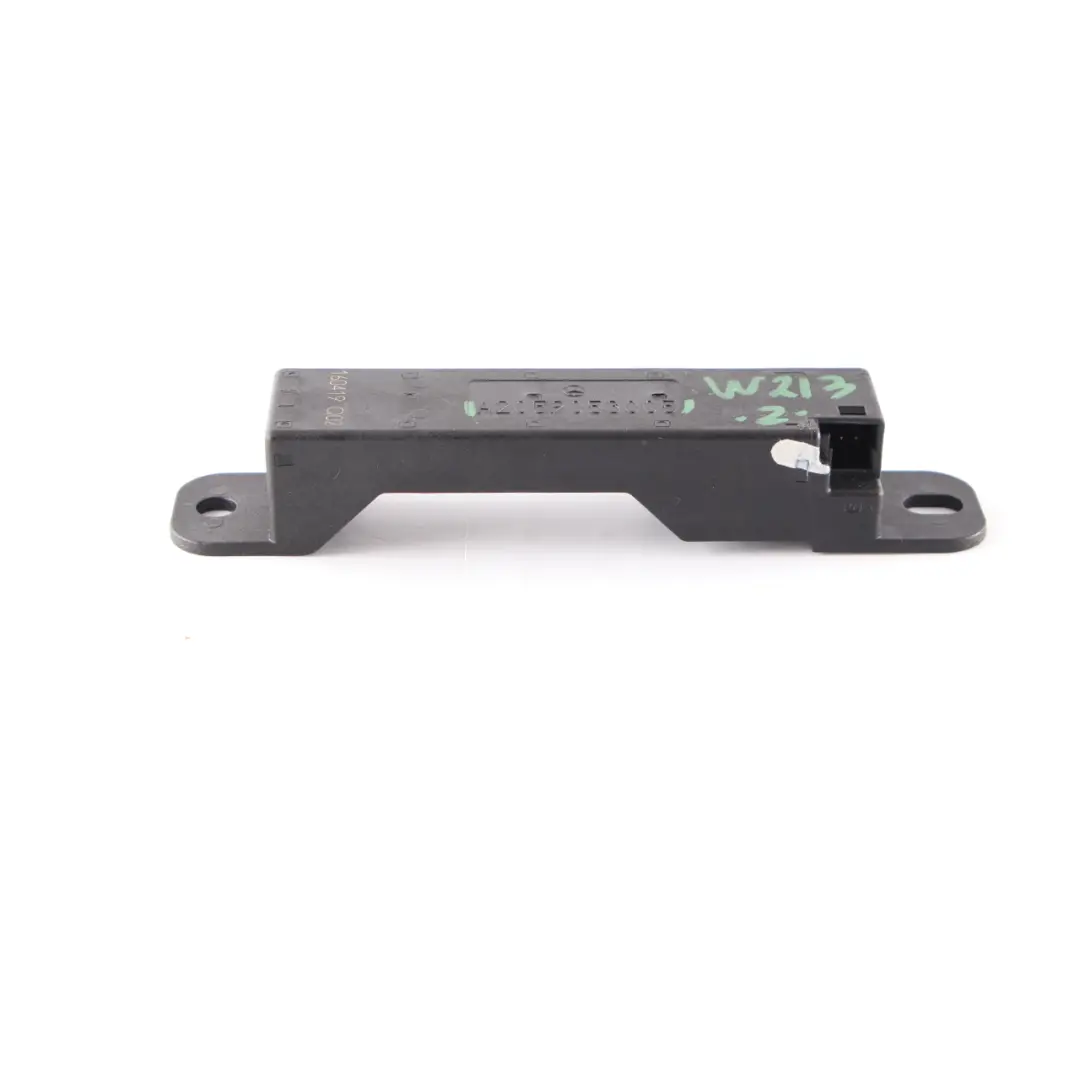  Antenna Aerial Mercedes W176 W246 Amplifier Control Unit Keyless Go - SKU A2059053005 - Part number A2059053005