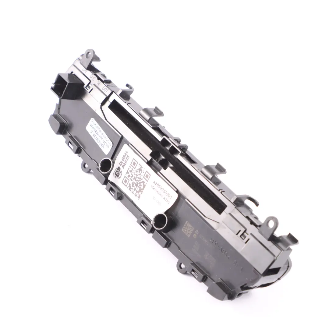 Pannello interruttori Mercedes W205 Console centrale pericolo radio per con numero di parte A2059055201 Pannello interruttori Mercedes W205 Console centrale pericolo radio - SKU A2059055201 - Numero di parte A2059055201