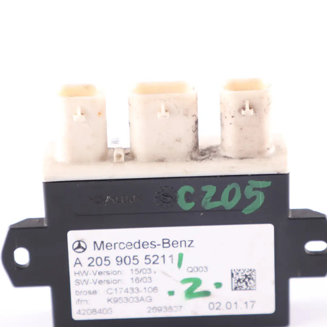 Mercedes W154 W205 W213 Czujnik Otwierania Klapy Bagażnika - SKU A2059055211 - Numer Części A2059055211