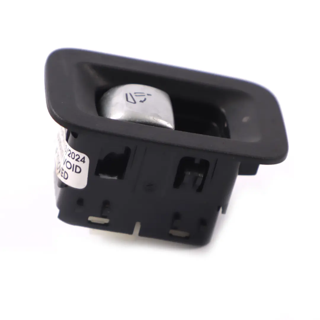 Mercedes W205 X253 Interrupteur siège Bouton d'ouverture dossier - SKU A2059058404 - Numéro de pièce A2059058404