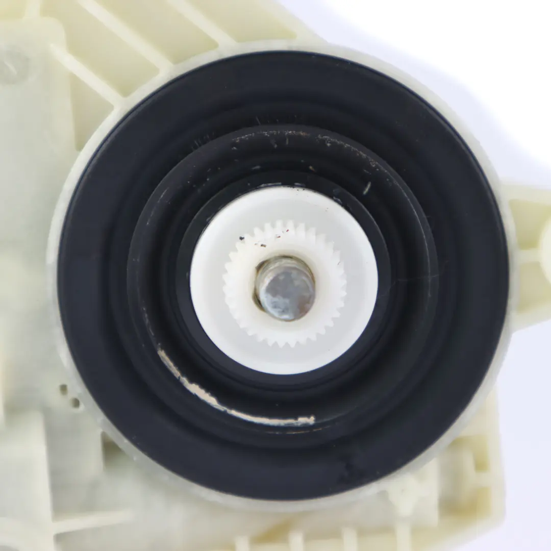  Motor Mercedes W205 Window Lifter Motor Door Front Right O/S - SKU A2059060113 - Part number A2059060113