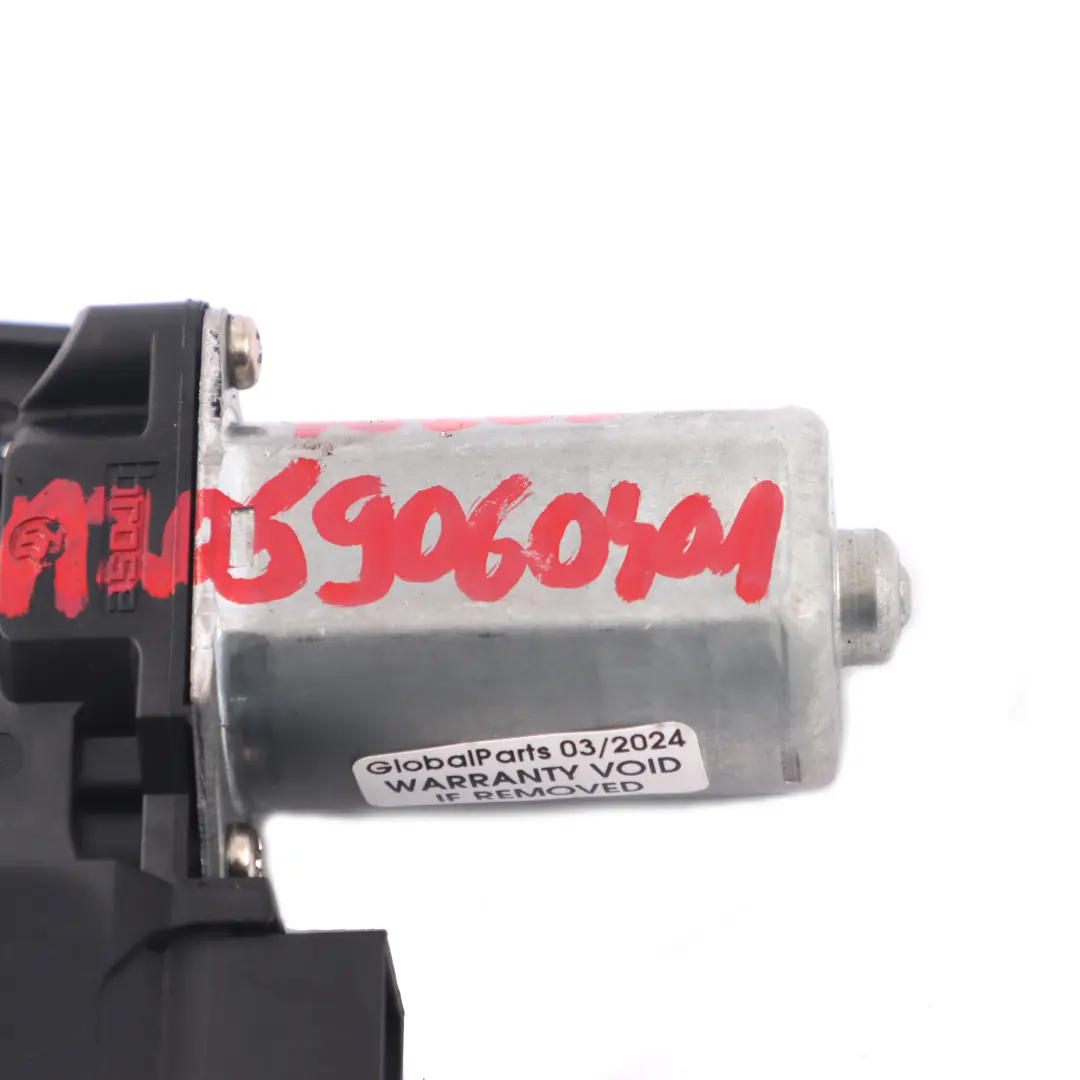 Fensterhebermotor hinten rechts Antriebseinheit für Mercedes W205 X253 mit Teilenummer A2059060401 Mercedes W205 X253 Fensterhebermotor hinten rechts Antriebseinheit - SKU A2059060401 - Teilenummer A2059060401