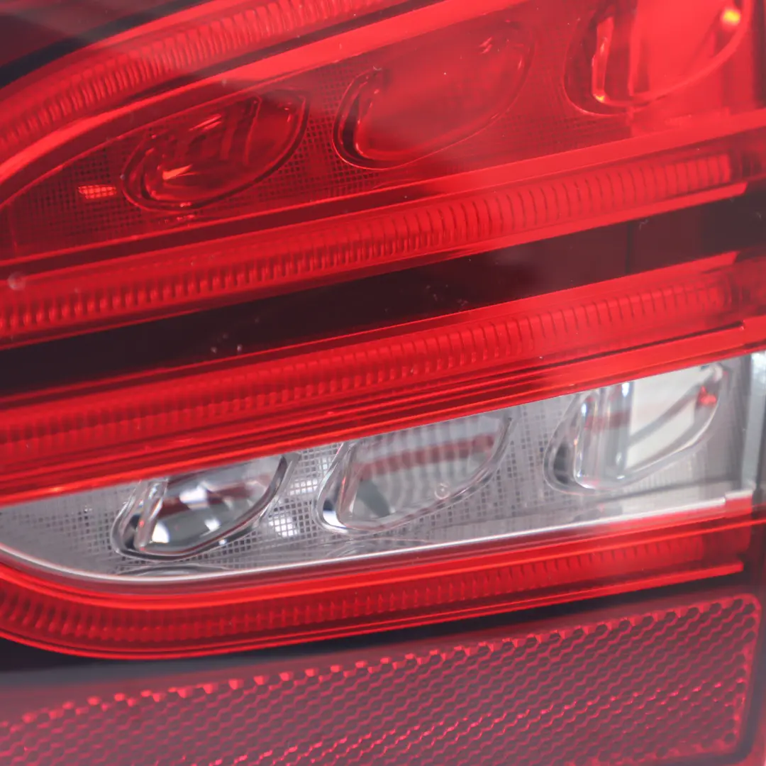 Mercedes S205 Kombi Rückleuchte Kofferraum Heckklappe Licht rechts A2059066200 - SKU A2059061603 - Teilenummer A2059061603