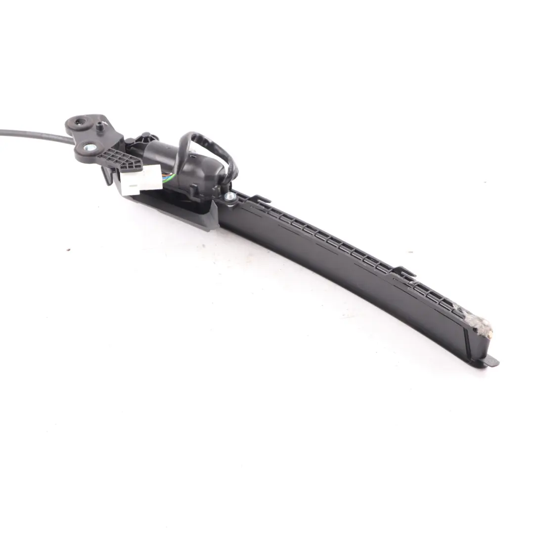 Roller Blind Guide Rail With Motor Right to Gear Motor Mercedes S205 with Part number A2059063603 Gear Motor Mercedes S205 Roller Blind Guide Rail With Motor Right - SKU A2059063603 - Part number A2059063603