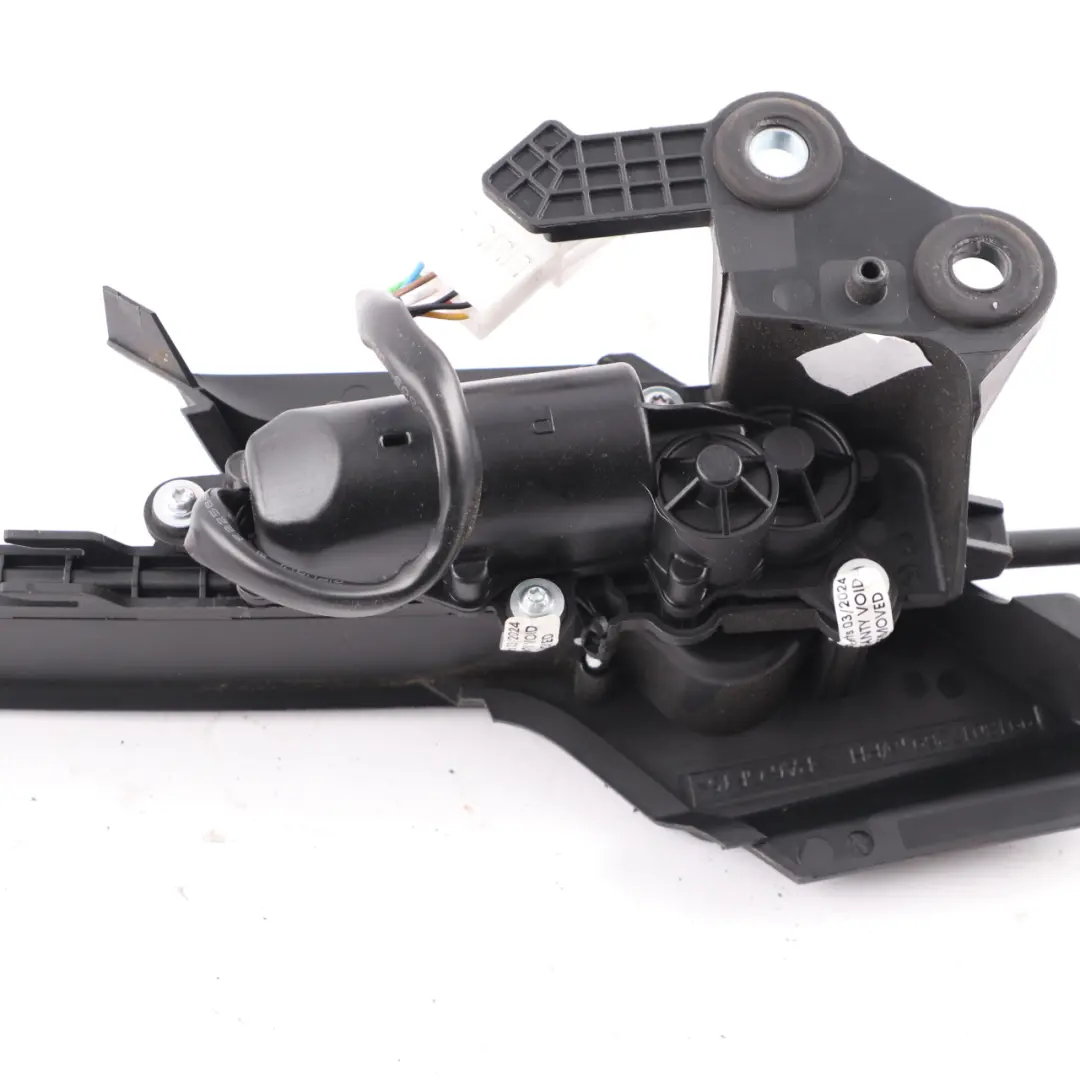 Gear Motor Mercedes S205 Roller Blind Guide Rail With Motor Right - SKU A2059063603 - Part number A2059063603