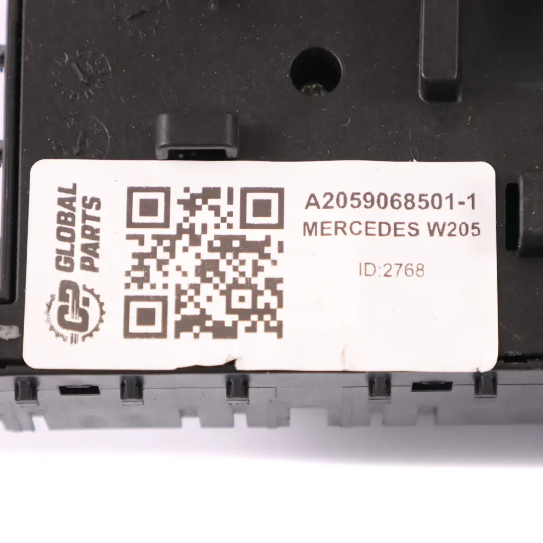  Caja fusibles Mercedes W205 S205 W213 Módulo relé delantero A2059068501 - SKU A2059068501-1 - Número de pieza A2059067200