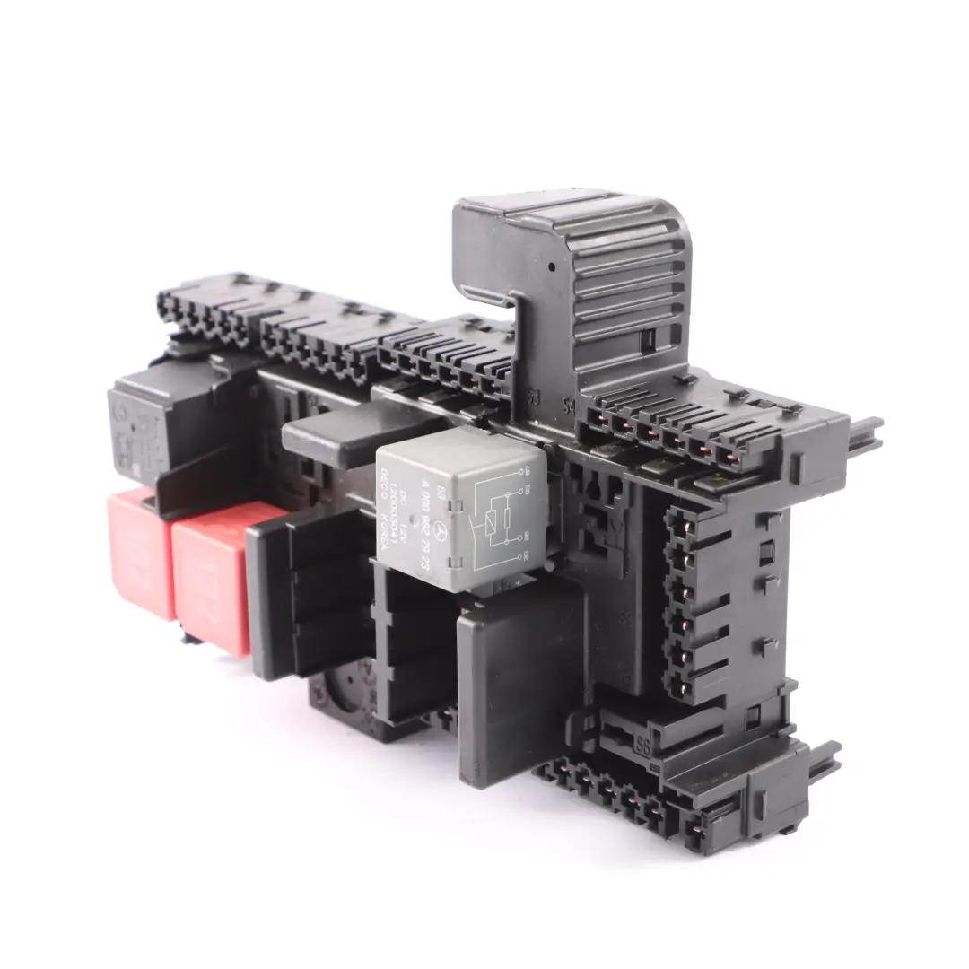 Fuse Box Mercedes W205 S205 W213 Fuse Box Front Relay Control Module A2059068501 to with Part number A2059067200 Fuse Box Mercedes W205 S205 W213 Fuse Box Front Relay Control Module A2059068501 - SKU A2059068501-1 - Part number A2059067200