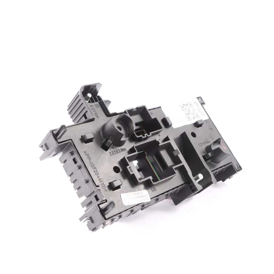 Caja fusibles Mercedes W205 S205 W213 Módulo relé delantero A2059068501 para con número de pieza A2059067200 Caja fusibles Mercedes W205 S205 W213 Módulo relé delantero A2059068501 - SKU A2059068501-1 - Número de pieza A2059067200