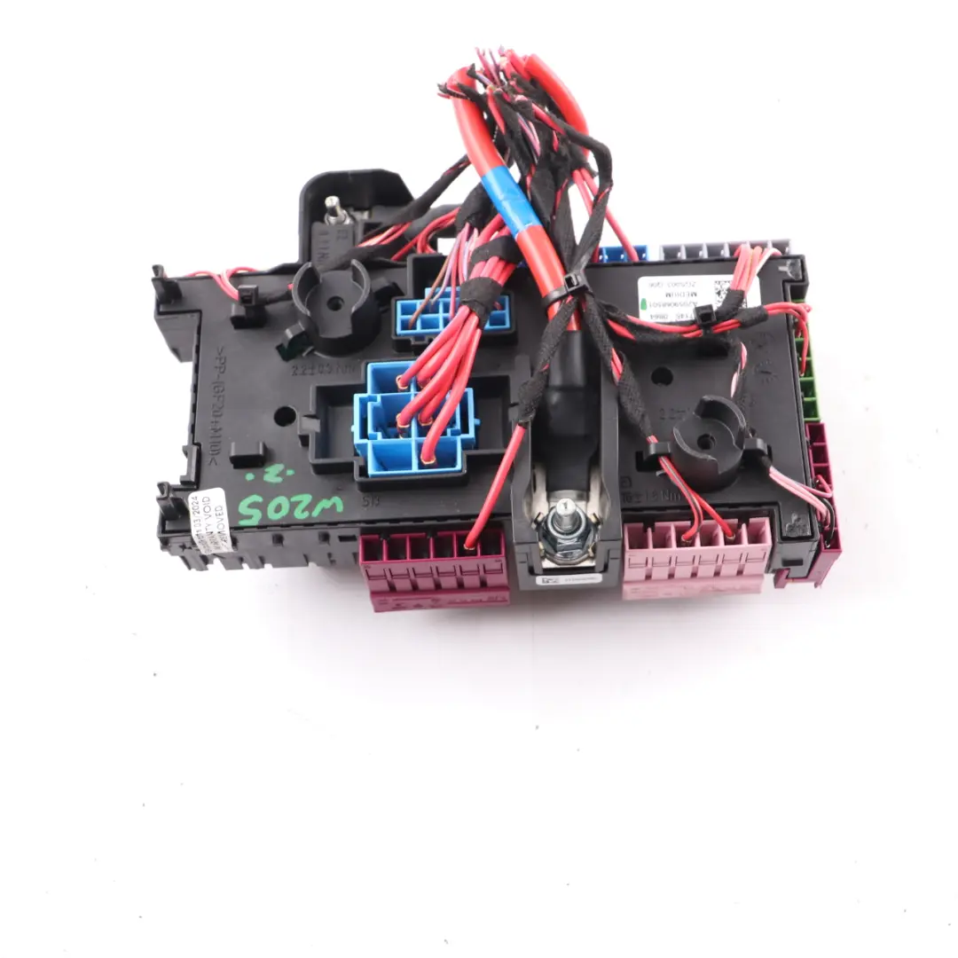 Caja de Fusibles Relé Trasero Unidad Eléctrico para Mercedes W205 con número de pieza A2059068501 Mercedes W205 Caja de Fusibles Relé Trasero Unidad Eléctrico - SKU A2059068501 - Número de pieza A2059068501