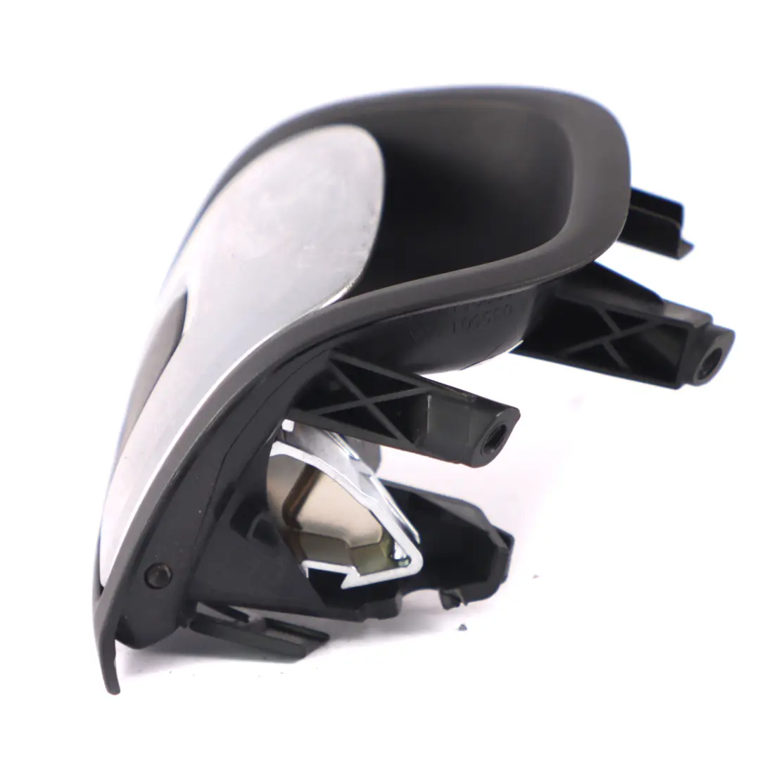 Mercedes C205 Asiento Liberación Manija Delantero Derecho Cubierta - SKU A2059104202 - Número de pieza A2059104202