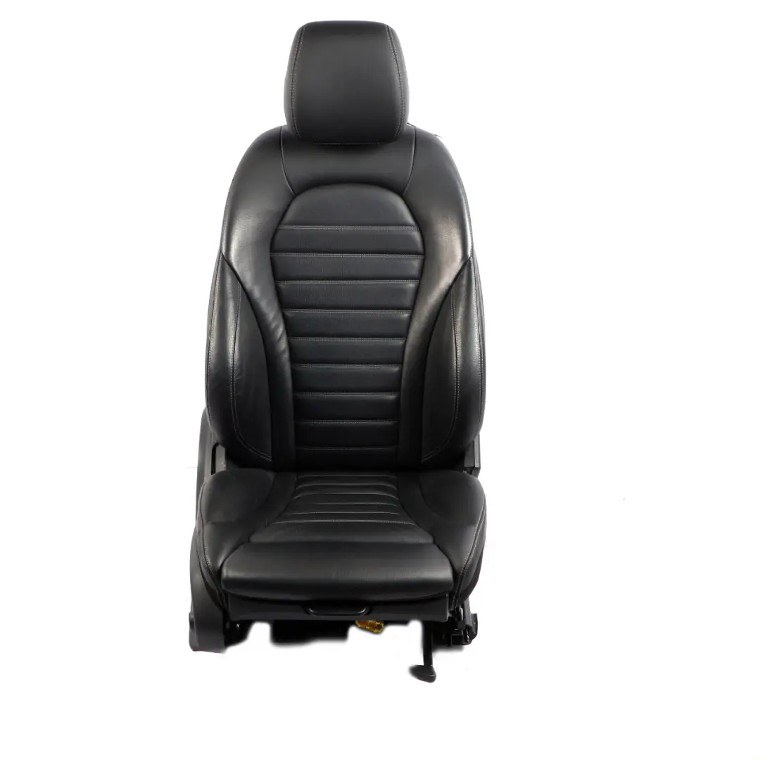 Siège cuir Mercedes W205 S205 chauffant AMG Line avant droit noir électrique pour à propos du numéro de pièce A2059106112 Siège cuir Mercedes W205 S205 chauffant AMG Line avant droit noir électrique - SKU A2059106112-2 - Numéro de pièce A2059106112
