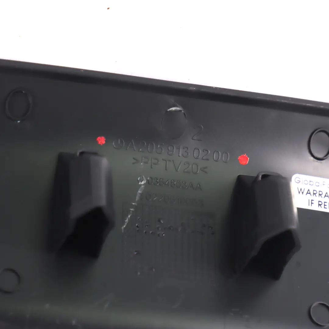 Support de guide d'appui-tête Siège avant Support pour Mercedes C205 à propos du numéro de pièce A2059130200 Mercedes C205 Support de guide d'appui-tête Siège avant Support - SKU A2059130200 - Numéro de pièce A2059130200