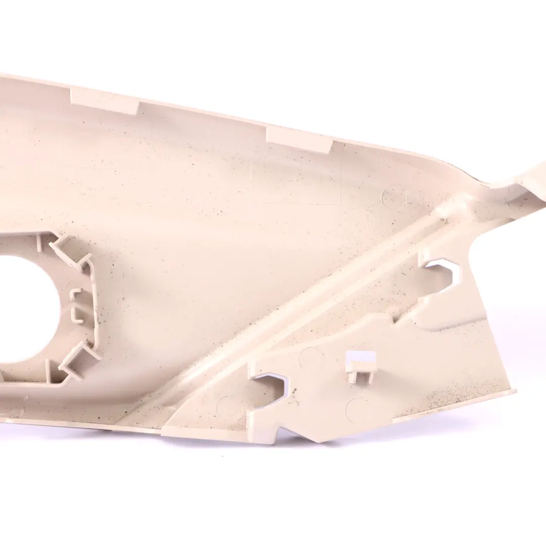 Copri sedile Mercedes W205 W213 anteriore pannello esterno Beige A2059192022 per con numero di parte A2059191622 Copri sedile Mercedes W205 W213 anteriore pannello esterno Beige A2059192022 - SKU A2059191622 - Numero di parte A2059191622