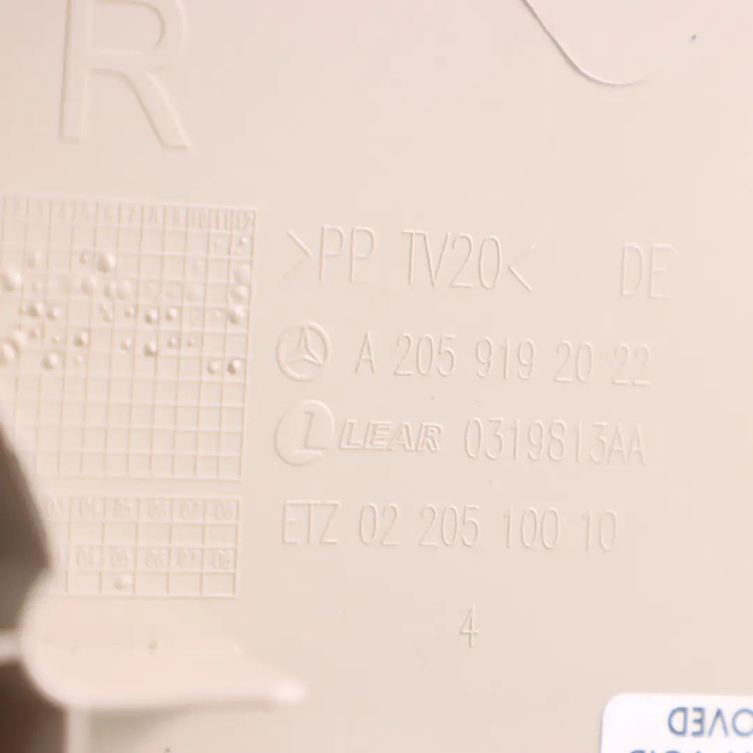 Sitzbezug Mercedes W205 W213 vorne rechts Außenverkleidung Beige für mit Teilenummer a2059192022 Sitzbezug Mercedes W205 W213 vorne rechts Außenverkleidung Beige - SKU A2059192022-1 - Teilenummer a2059192022