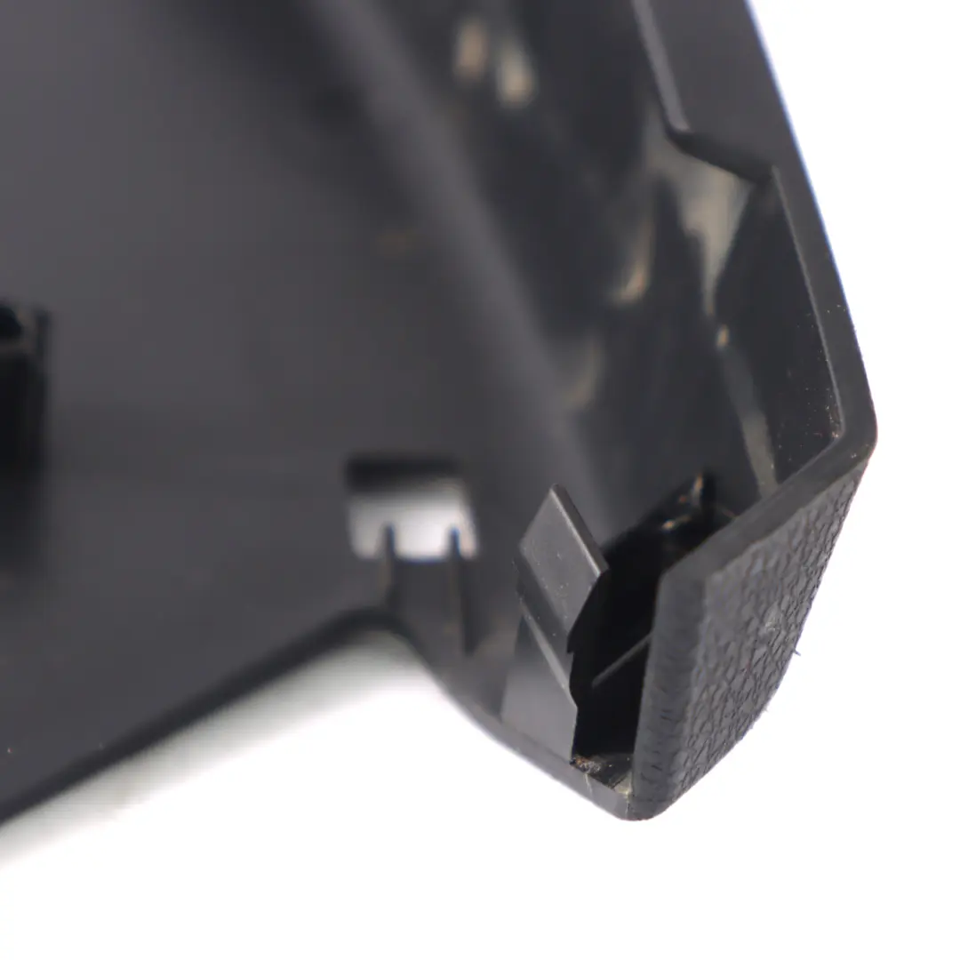 Mercedes W205 Tapiceria Asiento Delantero Izquierdo Tapa Negro - SKU A2059195700 - Número de pieza A2059195700
