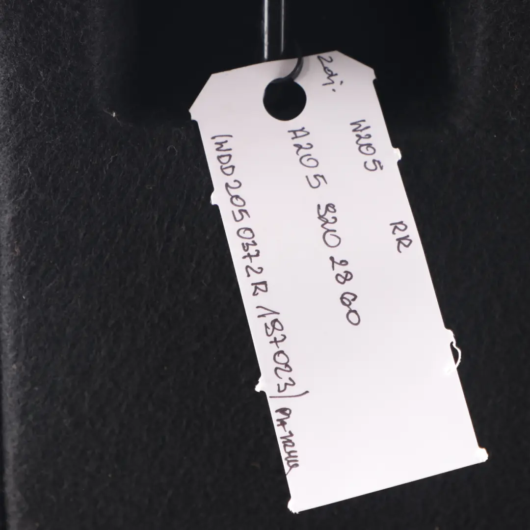 respaldo asiento trasero derecho Cubierta ajuste cuero imitación para Mercedes W205 con número de pieza A2059202860 Mercedes W205 respaldo asiento trasero derecho Cubierta ajuste cuero imitación - SKU A2059202860 - Número de pieza A2059202860