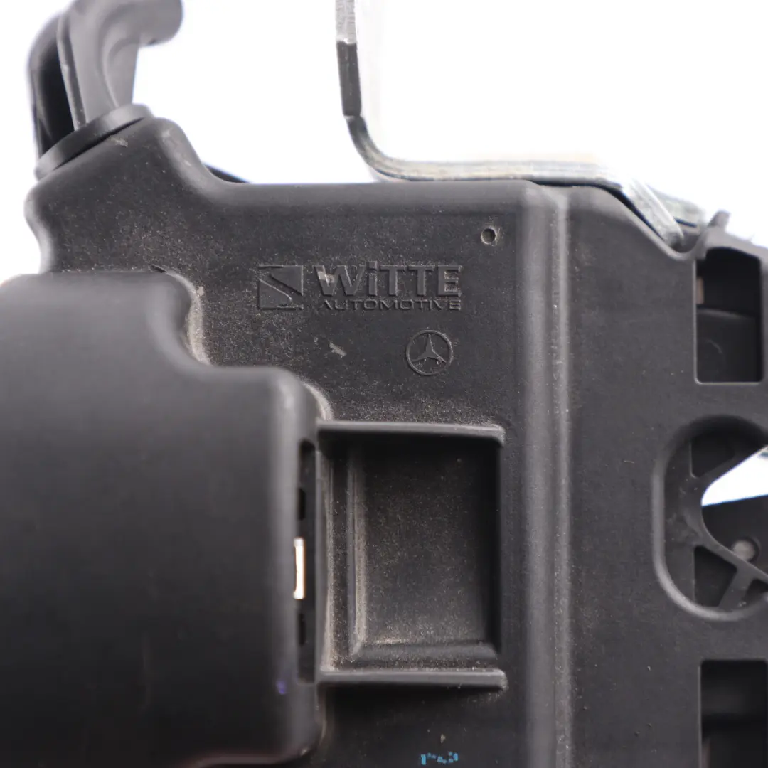 Release Lock Right O/S Catch Cable to Mercedes W177 W205 W213 Rear Seat with Part number A2059205000 Mercedes W177 W205 W213 Rear Seat Release Lock Right O/S Catch Cable - SKU A2059205000-1 - Part number A2059205000