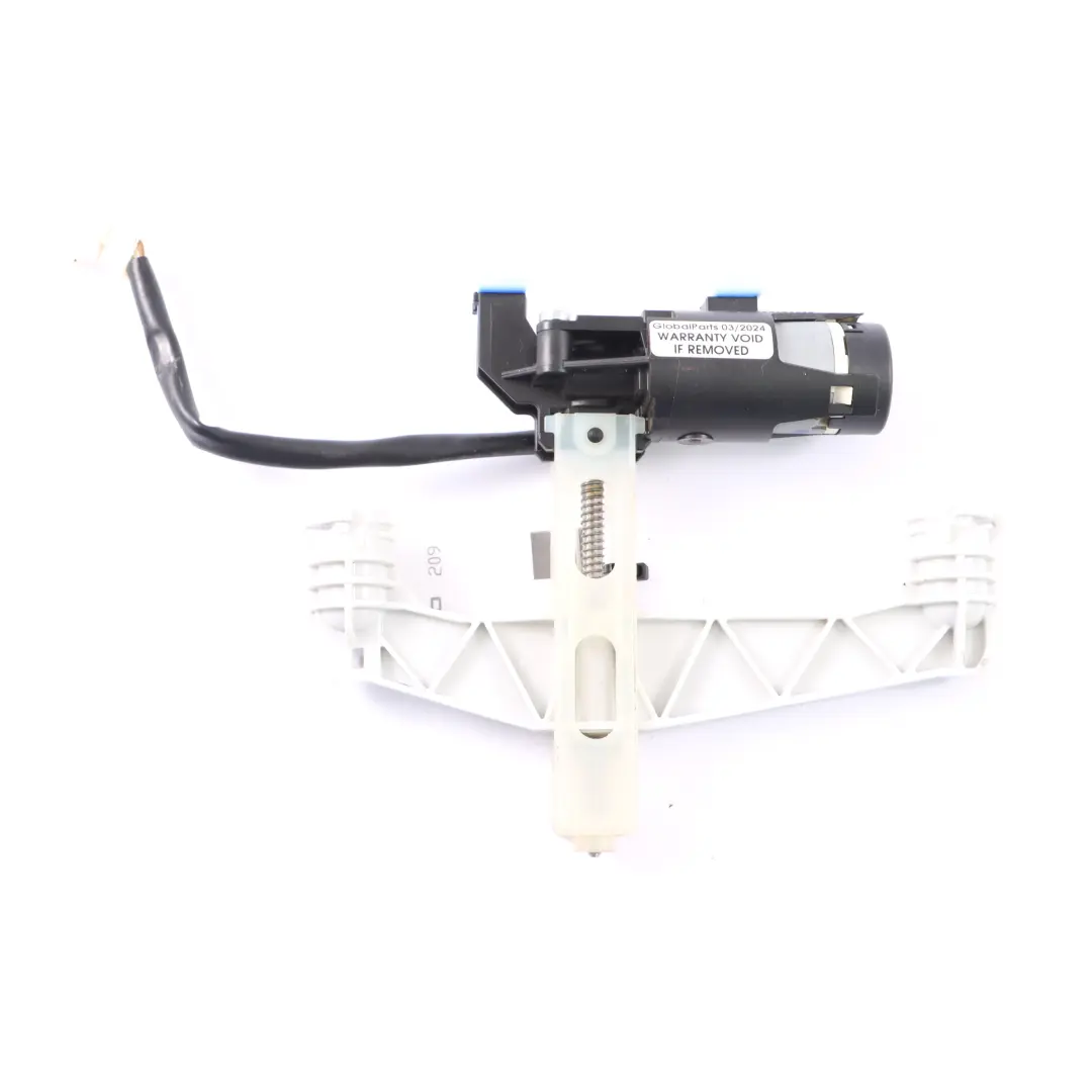 Asiento Delantero Motor Reposacabezas Accionamiento para Mercedes W205 con número de pieza A2059700026 Mercedes W205 Asiento Delantero Motor Reposacabezas Accionamiento - SKU A2059700026-1 - Número de pieza A2059700026