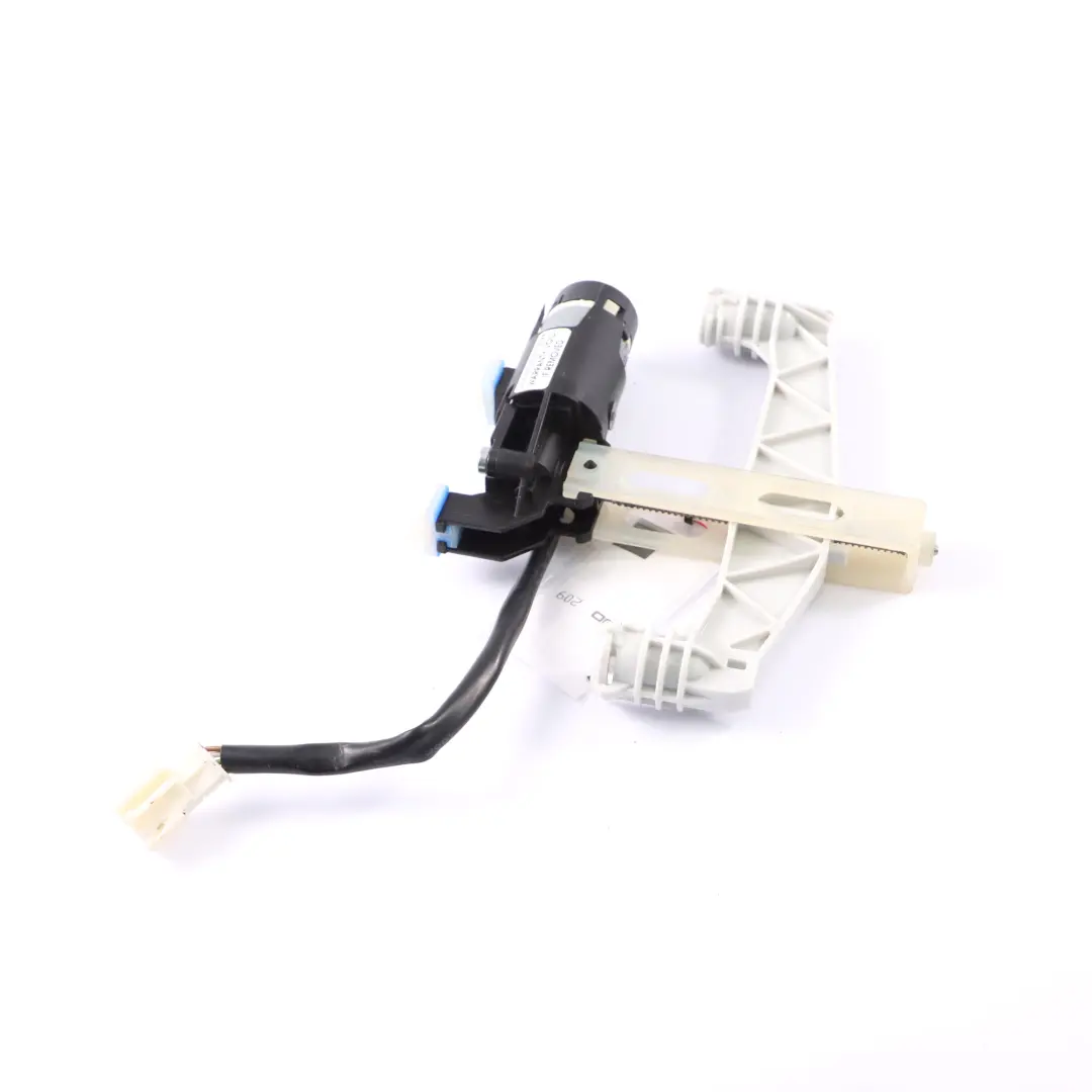 Asiento Delantero Motor Reposacabezas Accionamiento para Mercedes W205 con número de pieza A2059700026 Mercedes W205 Asiento Delantero Motor Reposacabezas Accionamiento - SKU A2059700026-1 - Número de pieza A2059700026