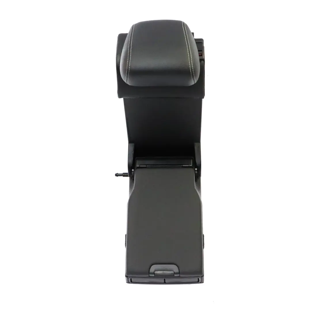 Apoyabrazos Trasero Mercedes W205 Asiento Trasero Funda Cuero Negro para con número de pieza A2059700101 Apoyabrazos Trasero Mercedes W205 Asiento Trasero Funda Cuero Negro - SKU A2059700201-4 - Número de pieza A2059700101
