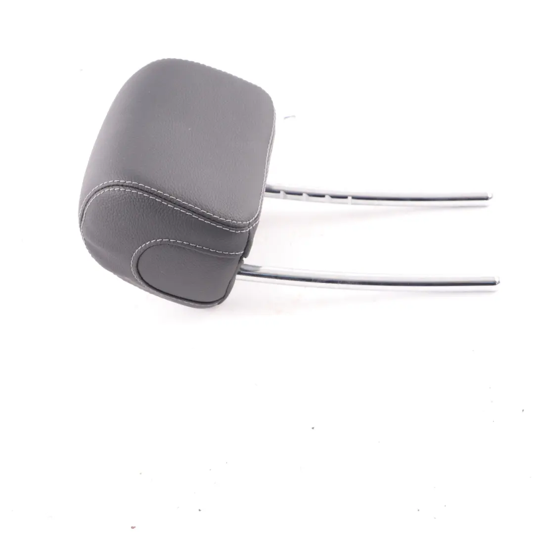 Poggiatesta Sedile Posteriore Sinistro Destro Copertura Pelle Nera per Mercedes W205 con numero di parte A2059702950 Mercedes W205 Poggiatesta Sedile Posteriore Sinistro Destro Copertura Pelle Nera - SKU A2059702950 - Numero di parte A2059702950