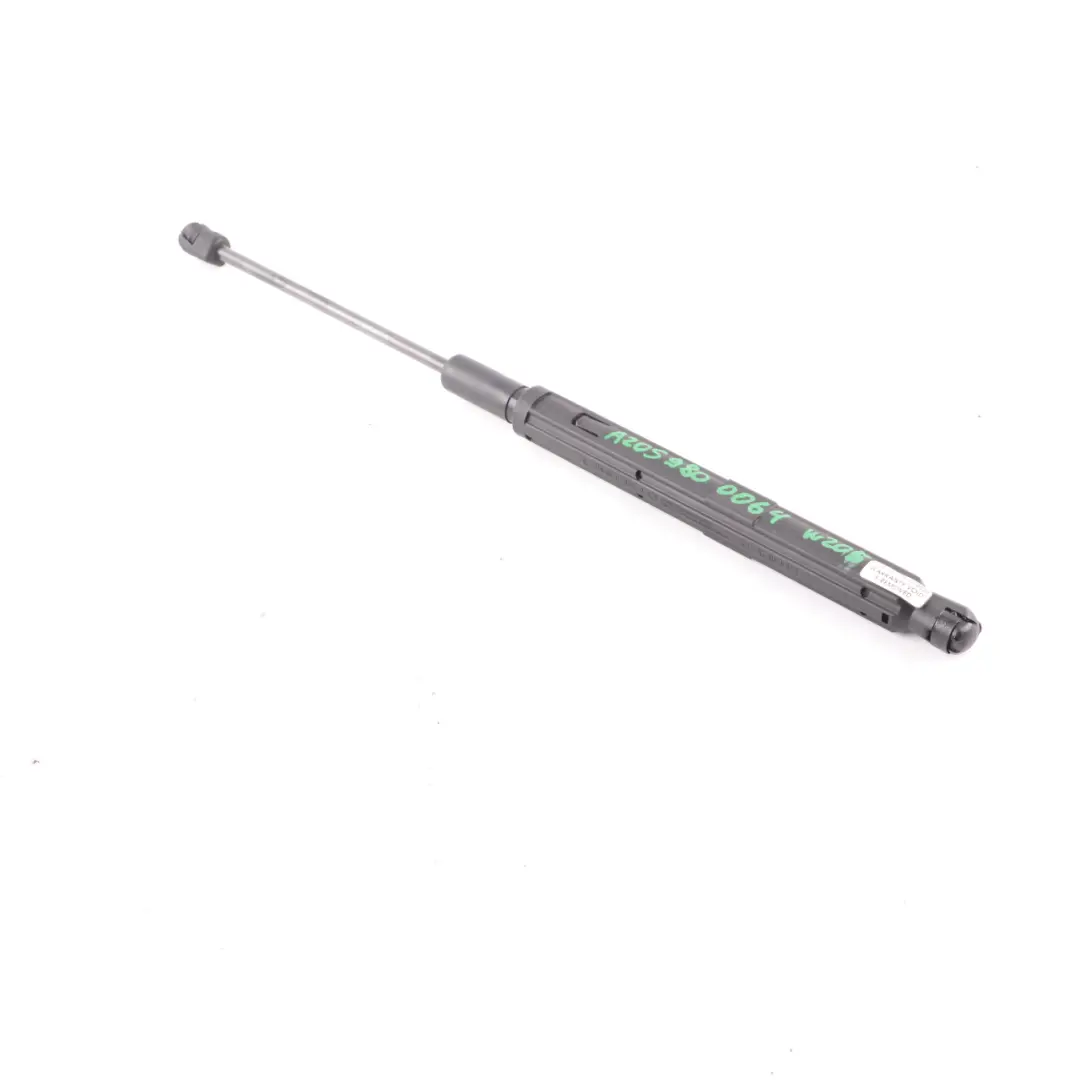 Coperchio Del Cappuccio Puntone Bonnet Molla Sinistra per Mercedes W205 con numero di parte A2059800064 Mercedes W205 Coperchio Del Cappuccio Puntone Bonnet Molla Sinistra - SKU A2059800064 - Numero di parte A2059800064