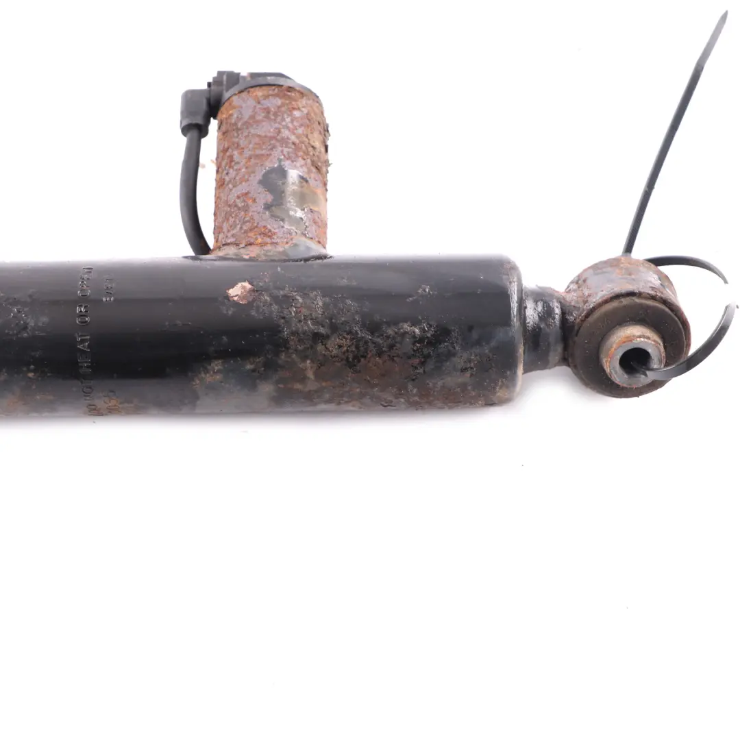 Amortisseur Mercedes C204 C207 Ressort de jambe arrière droite pour à propos du numéro de pièce A2073204430 Amortisseur Mercedes C204 C207 Ressort de jambe arrière droite - SKU A2073204430 - Numéro de pièce A2073204430