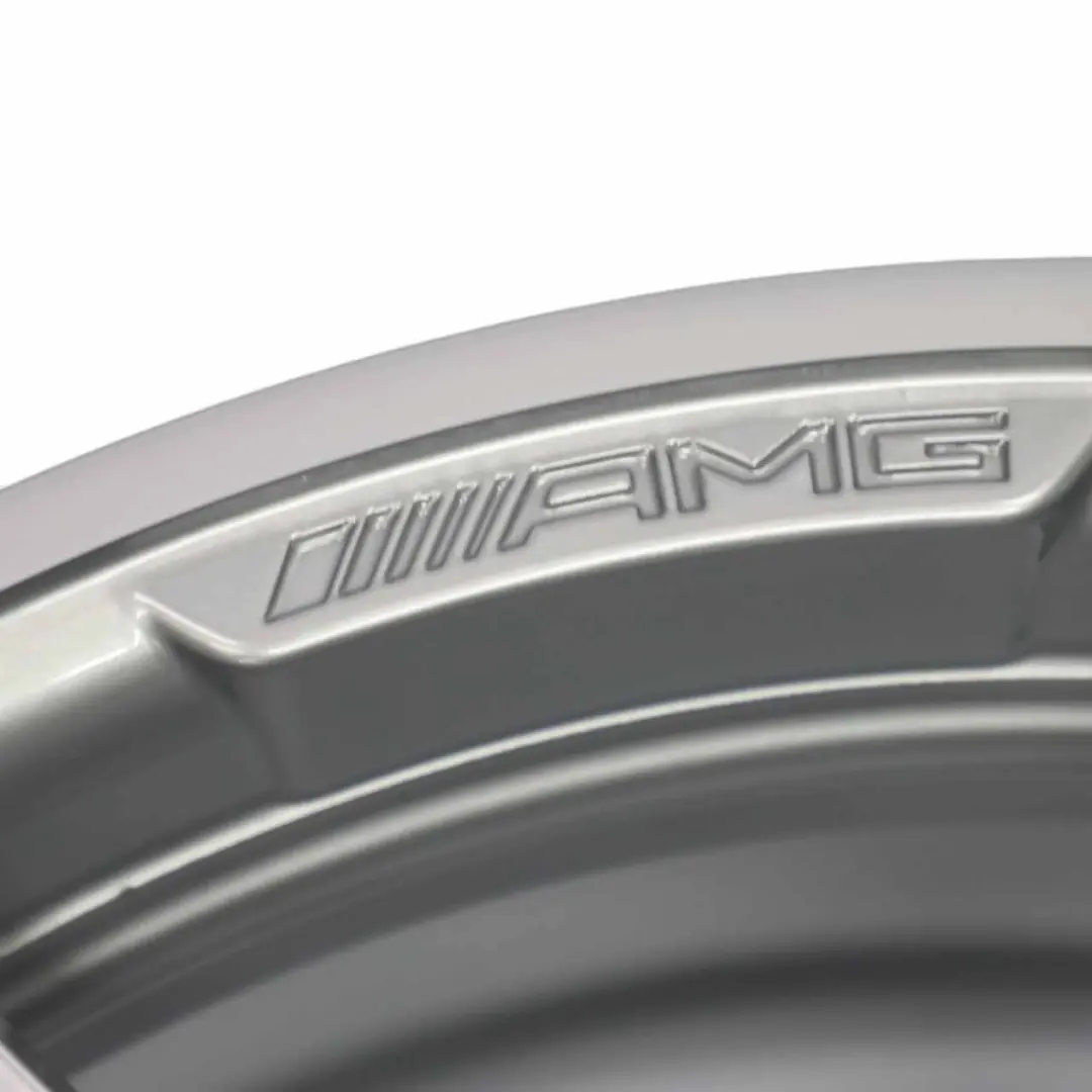Mercedes W207 A207 Llanta de aleación 18" 8J ET:45 6-Doble Radio - SKU A2074011302 - Número de pieza A2074011302